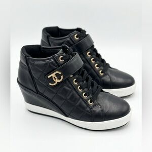 JUICY COUTURE Wedge Sneakers as is
